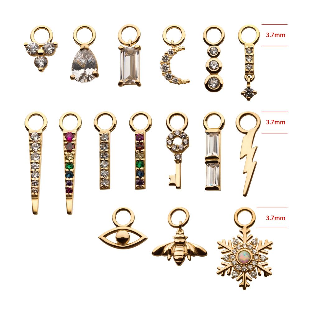 14Kt Yellow Gold Triangle with Prong Set 7 CZ Charm