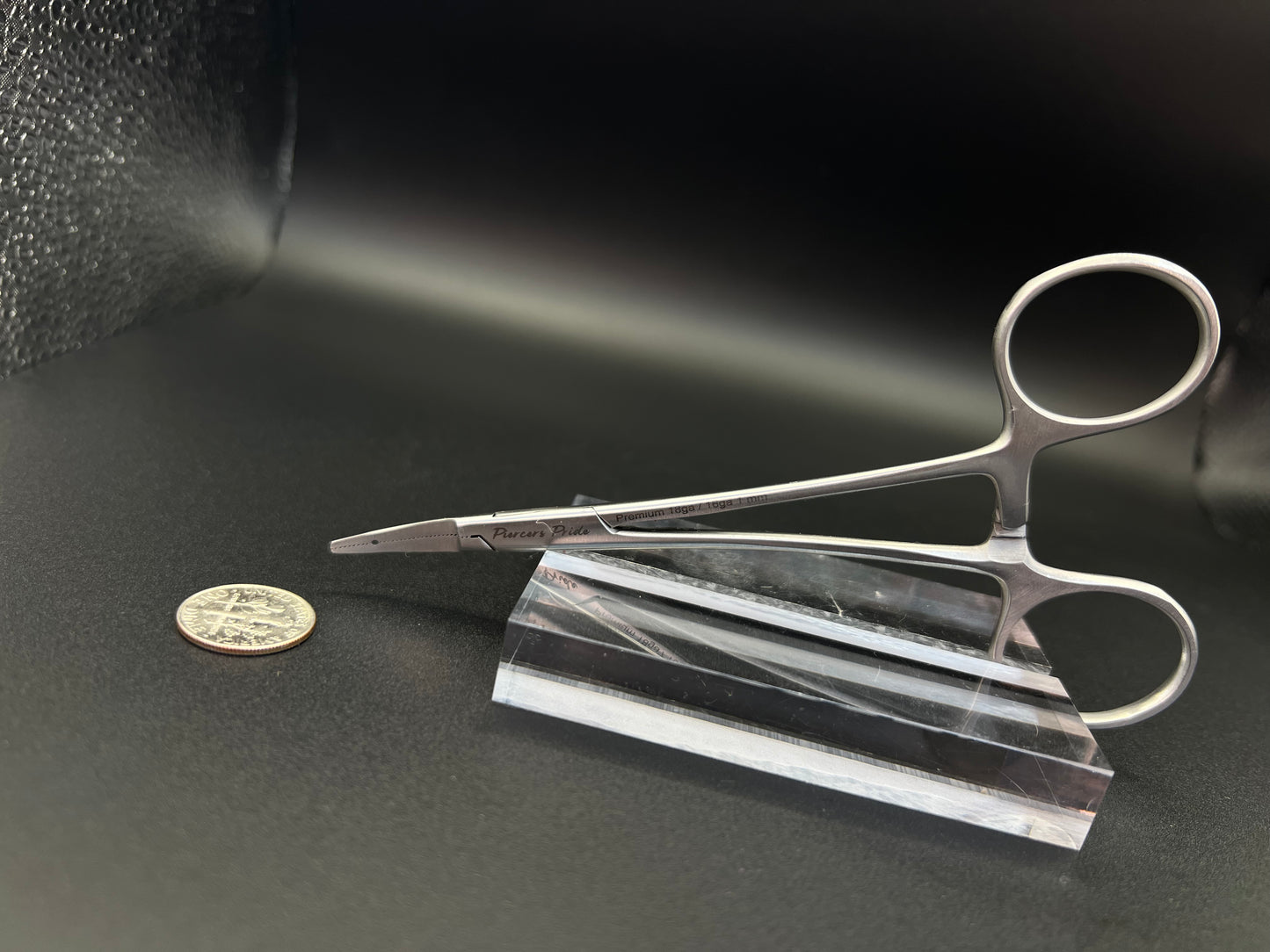 Piercers Pride Post Holder Tool - 1 mm hole - 18ga/16ga Gauge