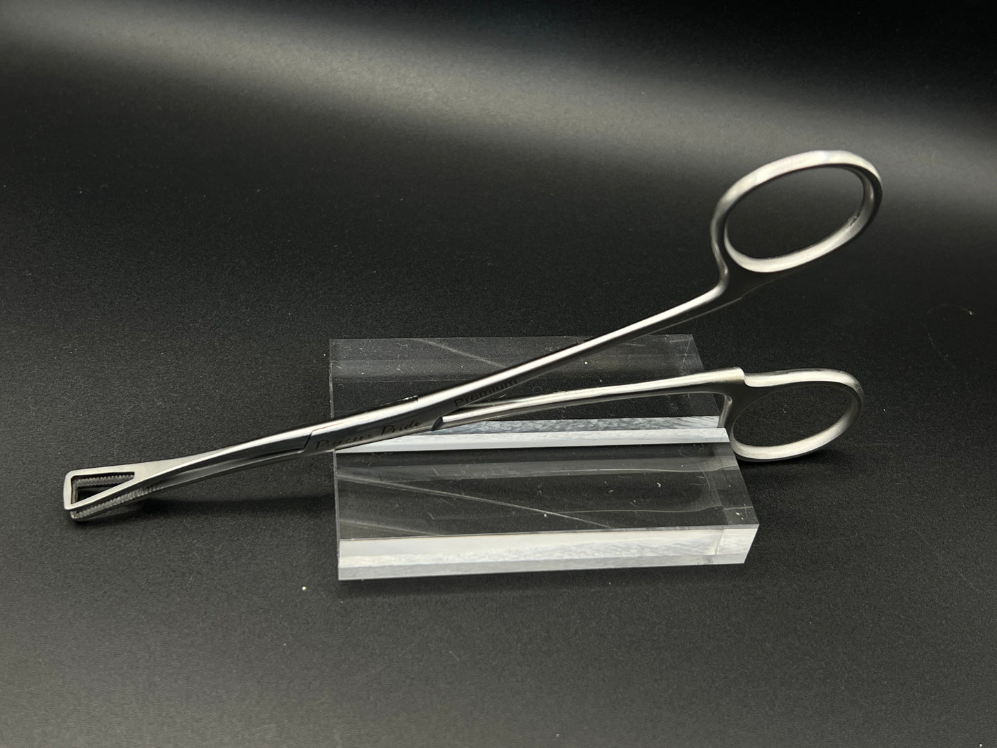 Piercers Pride Pennington Clamp 6"- Non-Slotted