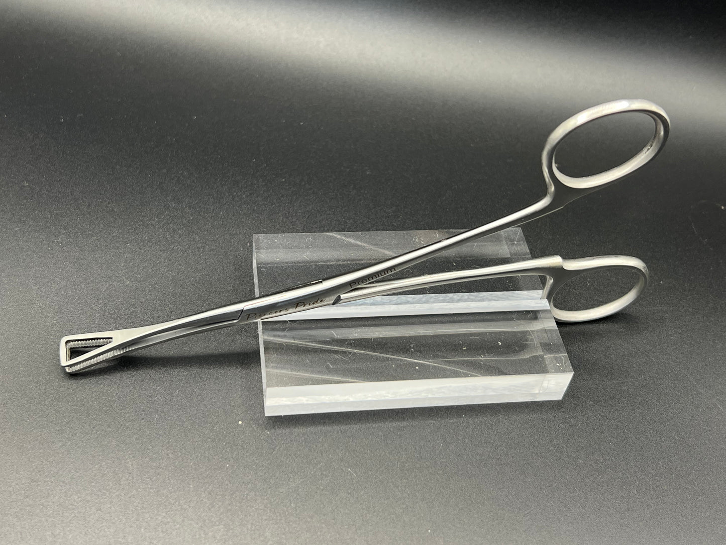Piercers Pride Pennington Clamp 6"- Non-Slotted