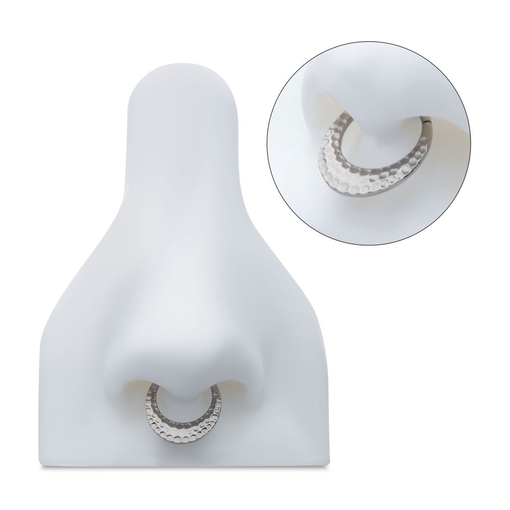 Titanium Hammered Round Shape Front Facing Hinged Segment Clicker