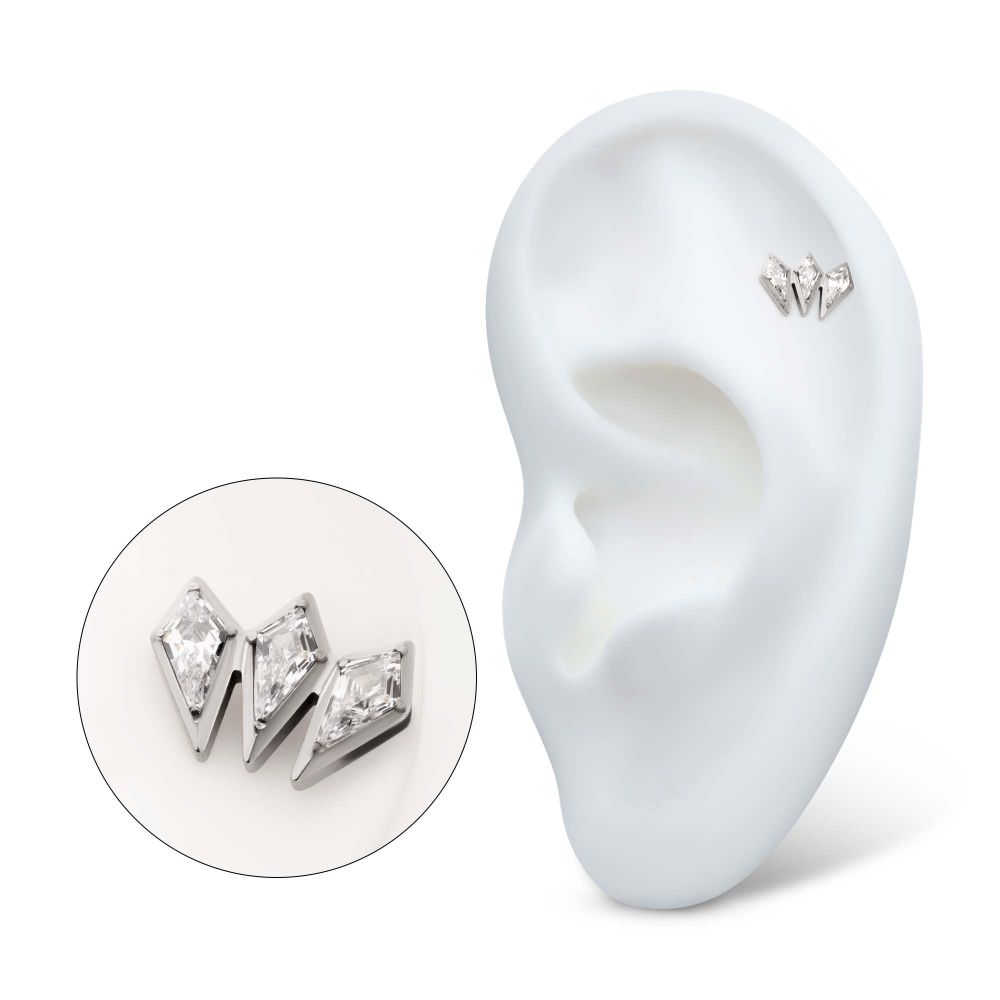 Titanium Threadless Kite Shape CZ 3-Cluster Top