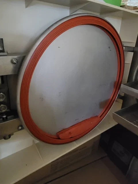 Pelton & Crane Validator 8 Plus