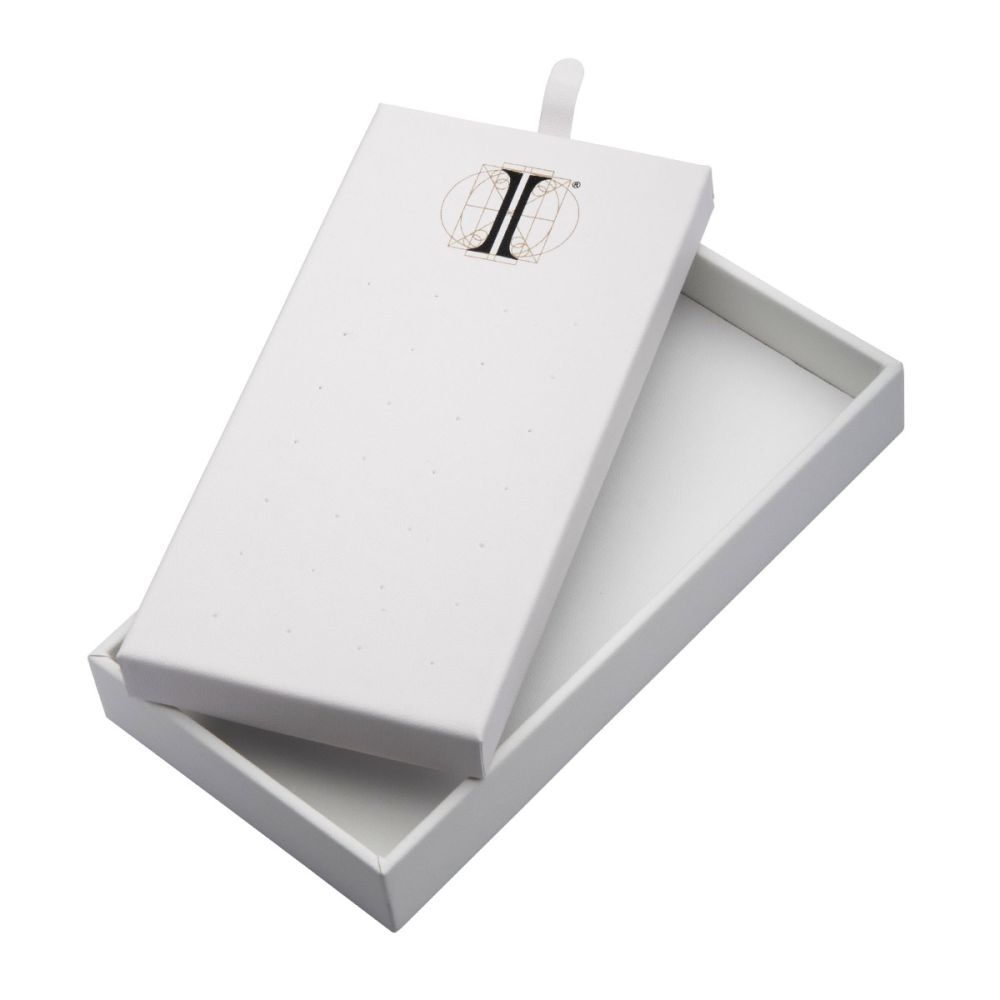 28 Hole White Leatherette Pad