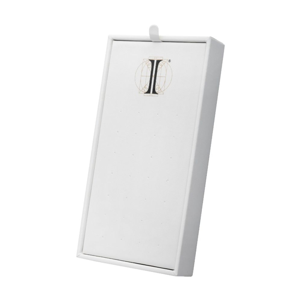 28 Hole White Leatherette Pad