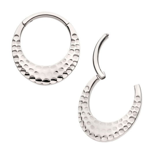 Titanium Hammered Round Shape Front Facing Hinged Segment Clicker