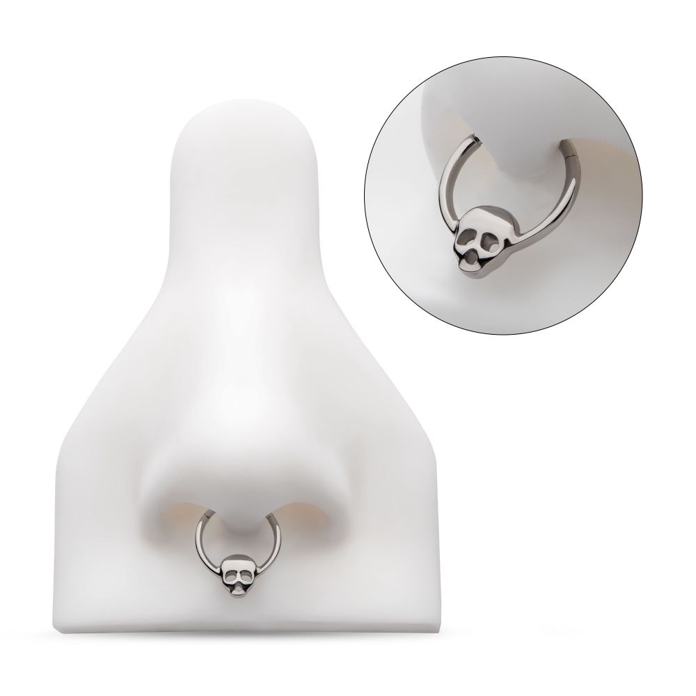 Titanium with Centered Skull Front Facing Hinged Segment Clicker