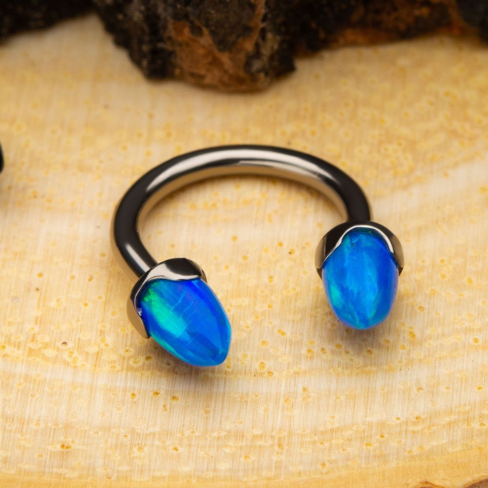 Titanium Internally Threaded Prong Set Stone Spike Top